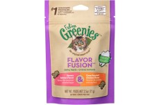 Greenies Feline Flavor Fusion Dental Treats For Cats Salmon and Chicken Flavors 2.5 Oz.