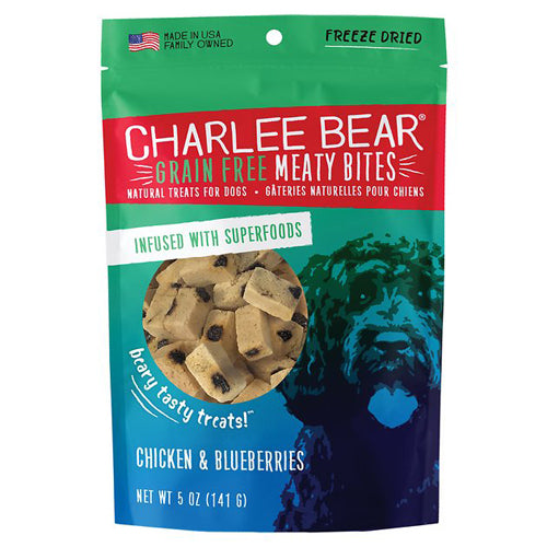 Charlee Bear Dog Meaty Bites Chicken & Blueberry 5Oz